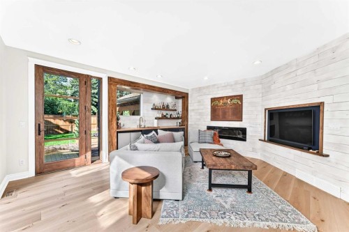 3 Pumpmeadow Crescent Sw, Calgary, AB 
