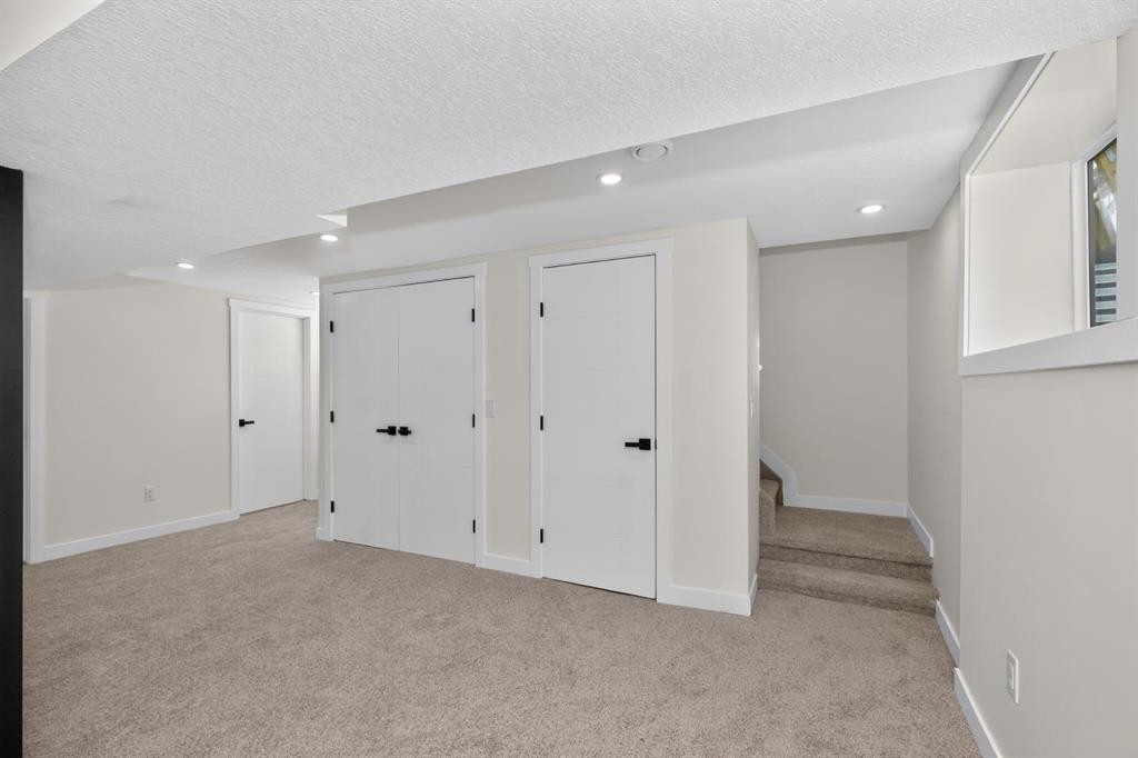 140 Fyffe Road Se, Calgary, AB