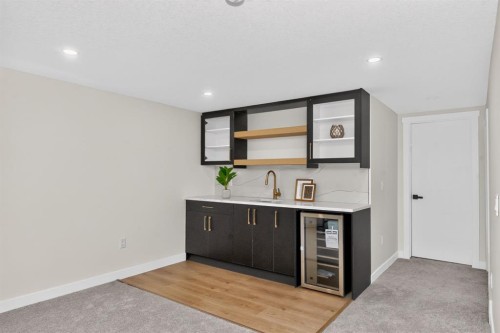 140 Fyffe Road Se, Calgary, AB 