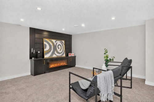 140 Fyffe Road Se, Calgary, AB 