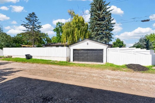 140 Fyffe Road Se, Calgary, AB 