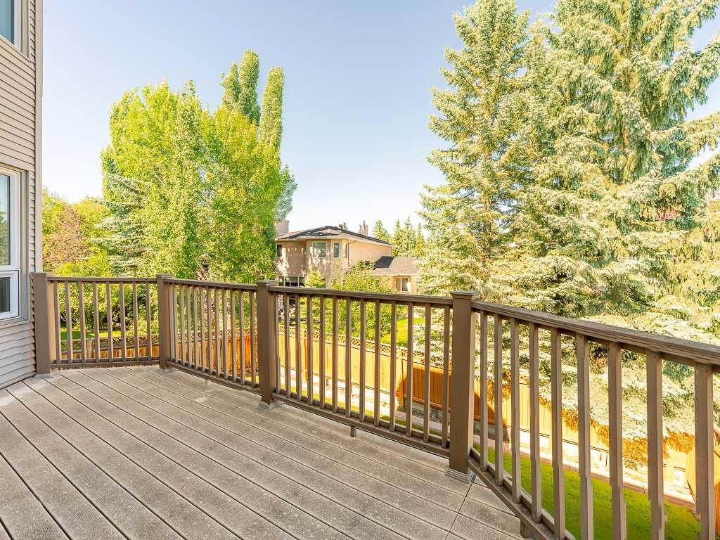 44 Straddock Crescent Sw, Calgary, AB