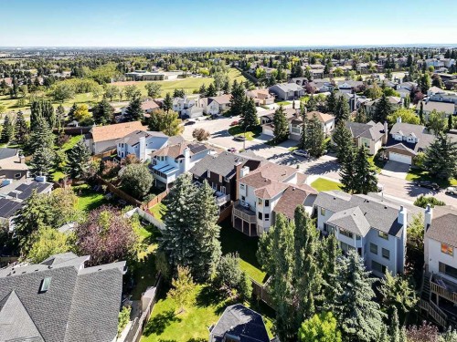 44 Straddock Crescent Sw, Calgary, AB 