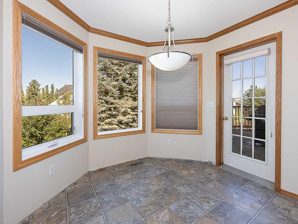 44 Straddock Crescent Sw, Calgary, AB