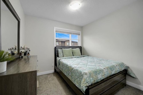 16 Skyview Circle Ne, Calgary, AB 