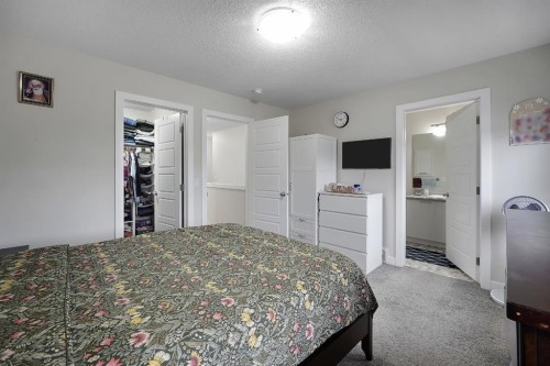 16 Skyview Circle Ne, Calgary, AB 