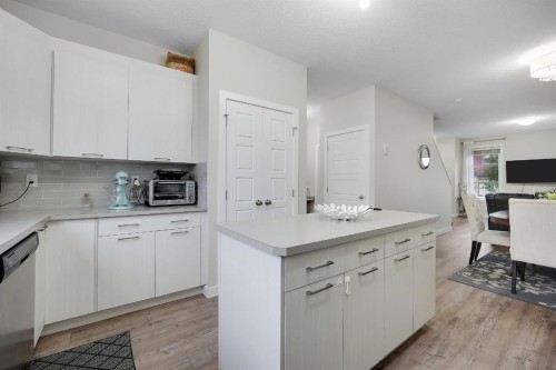 16 Skyview Circle Ne, Calgary, AB 