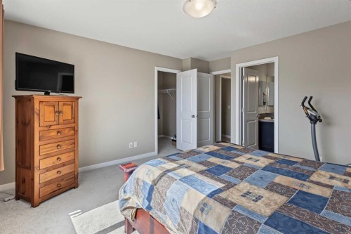13 Panora View Nw, Calgary, AB 