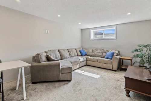 13 Panora View Nw, Calgary, AB 