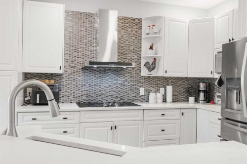 126 Saddlecrest Way Ne, Calgary, AB 