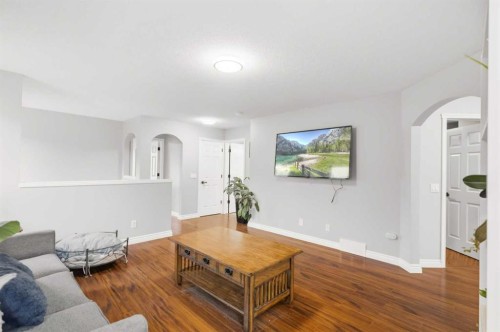 126 Saddlecrest Way Ne, Calgary, AB 