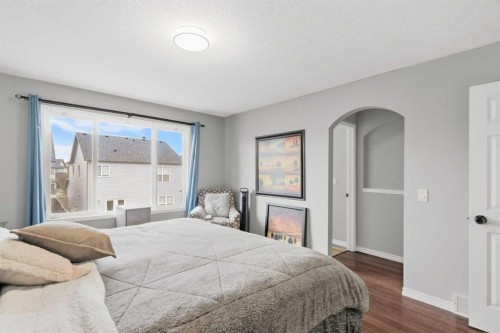126 Saddlecrest Way Ne, Calgary, AB 