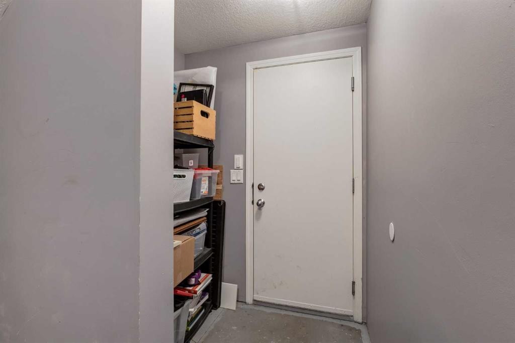 218 Auburn Bay Square Se, Calgary, AB