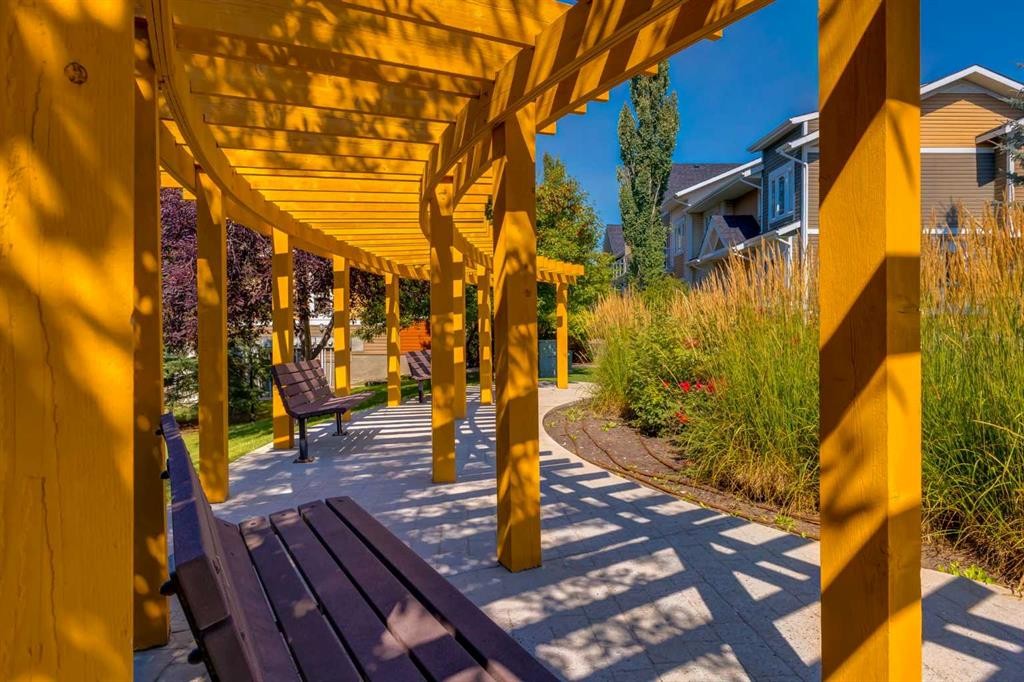 218 Auburn Bay Square Se, Calgary, AB
