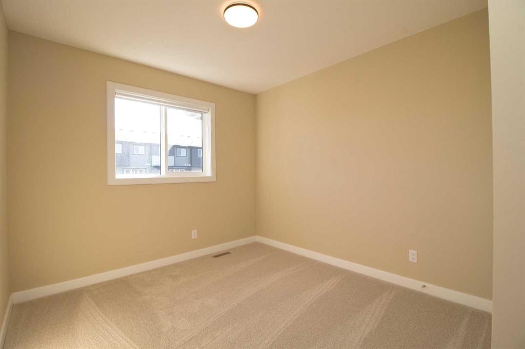 342 Sundown Road, Cochrane, AB