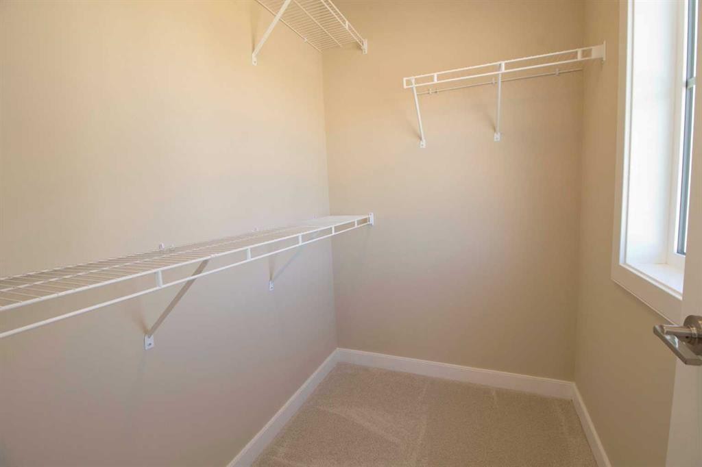 342 Sundown Road, Cochrane, AB