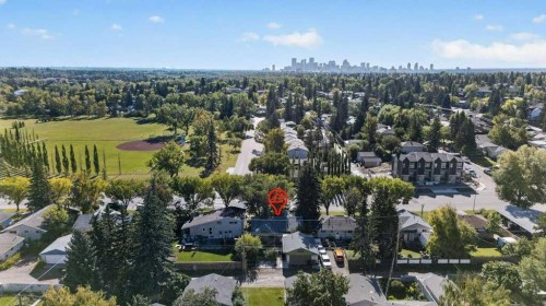 3819 Charleswood Drive Nw, Calgary, AB 