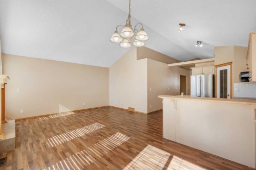 186 Cramond Close Se, Calgary, AB 