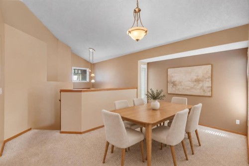 186 Cramond Close Se, Calgary, AB 