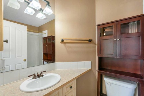 186 Cramond Close Se, Calgary, AB 