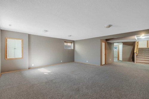 186 Cramond Close Se, Calgary, AB 