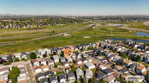 186 Cramond Close Se, Calgary, AB 