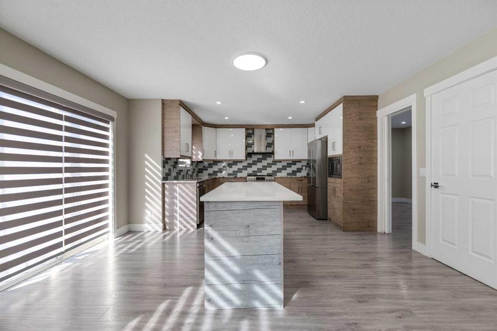 23 Anaheim Circle Ne, Calgary, AB