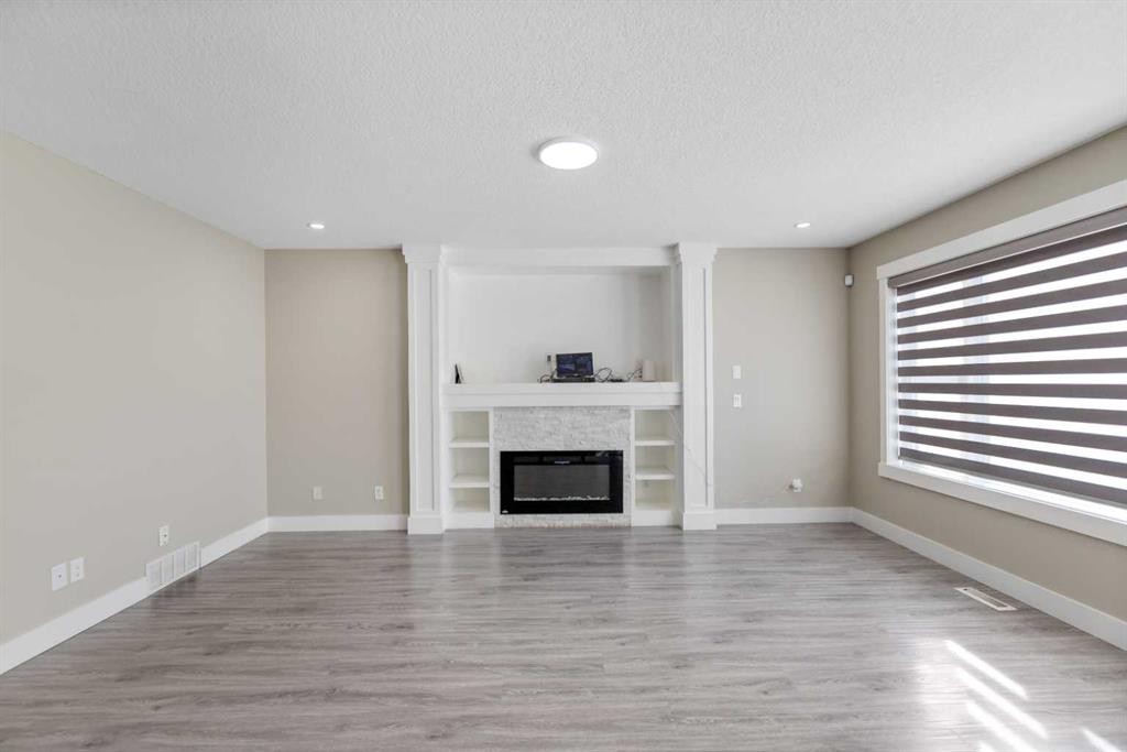 23 Anaheim Circle Ne, Calgary, AB