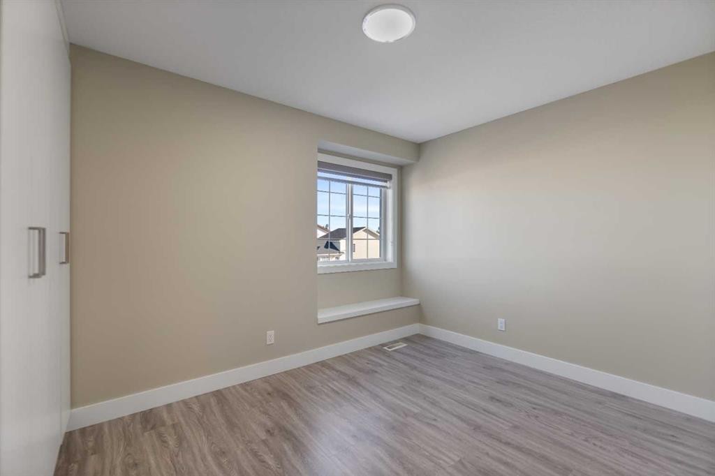 23 Anaheim Circle Ne, Calgary, AB