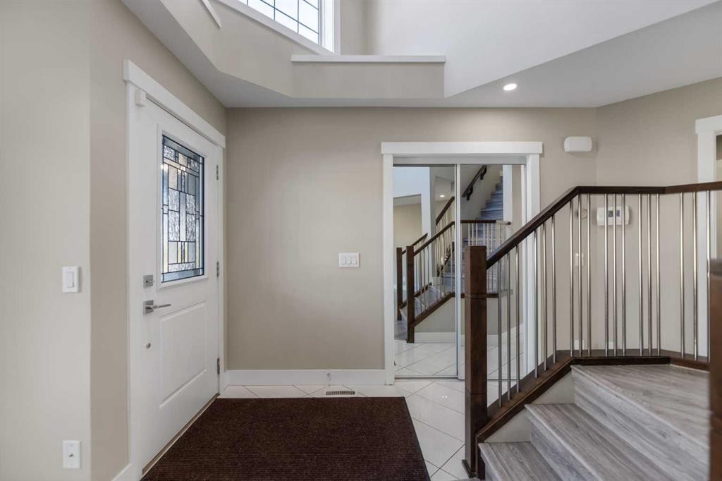 23 Anaheim Circle Ne, Calgary, AB