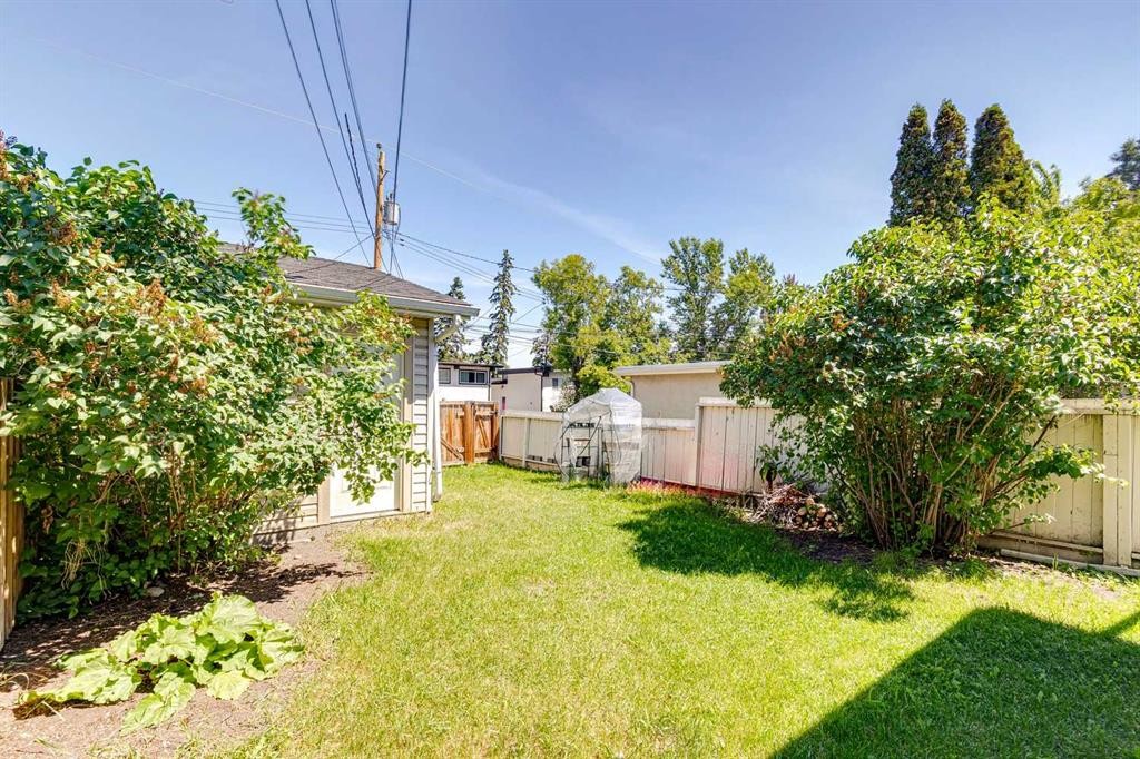 702 Kingsmere Crescent Sw, Calgary, AB
