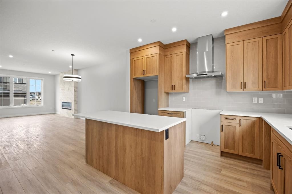 55 Hotchkiss Way Se, Calgary, AB