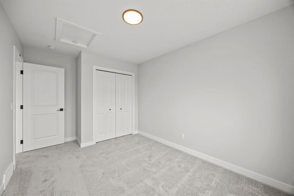 55 Hotchkiss Way Se, Calgary, AB