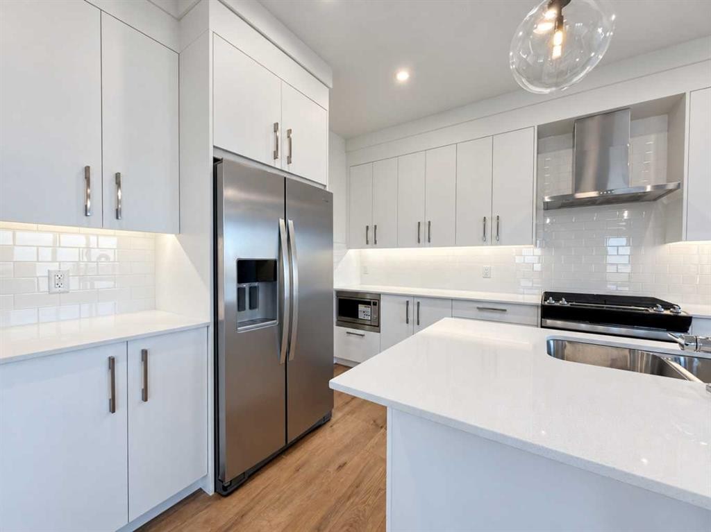 2337 Waterbury Road, Chestermere, AB