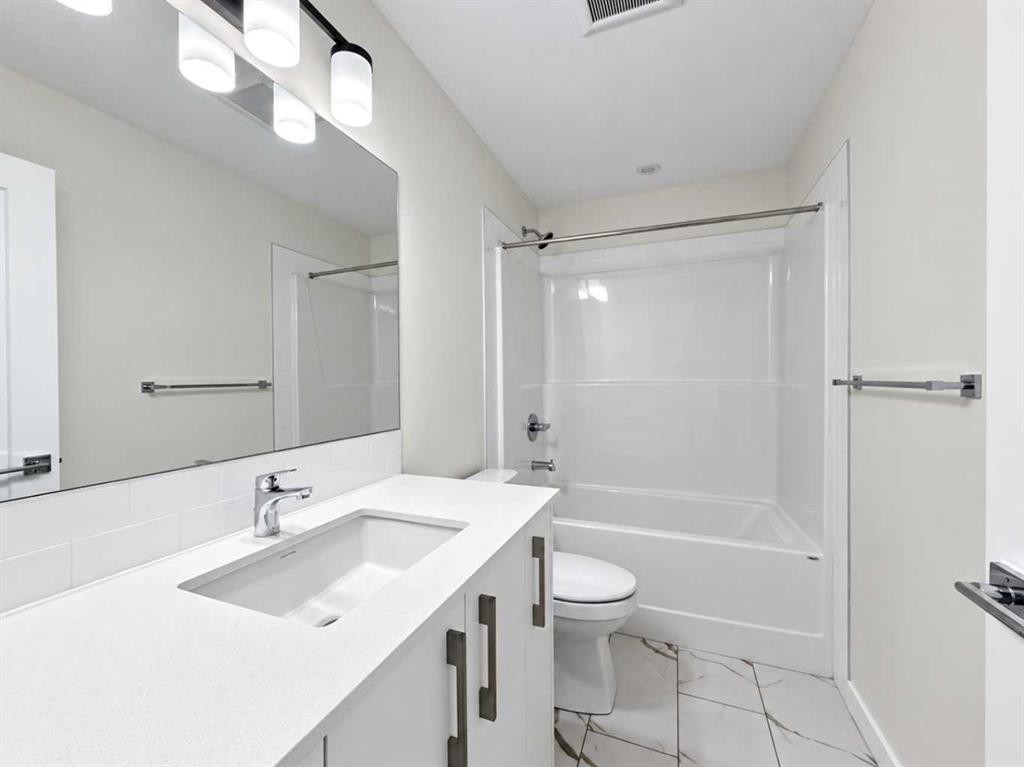 2337 Waterbury Road, Chestermere, AB