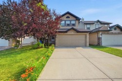 54 Saddlecreek Crescent NE Calgary, AB T3J 4R9