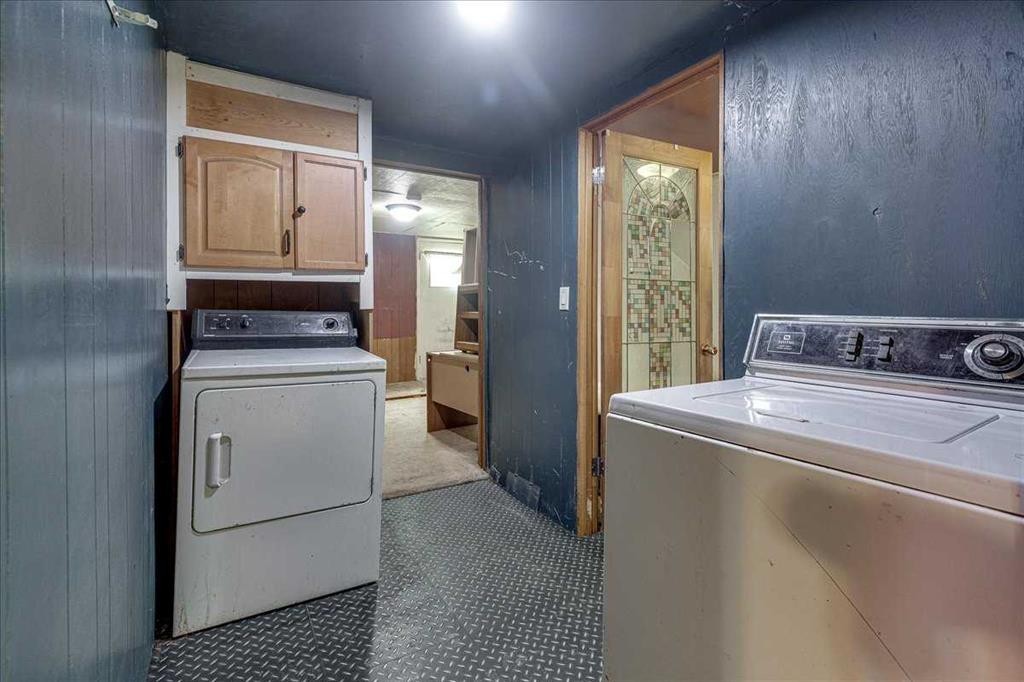 2214 19 Avenue, Bowden, AB