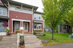 25 Marine Drive SE Calgary, AB T3M 2C7