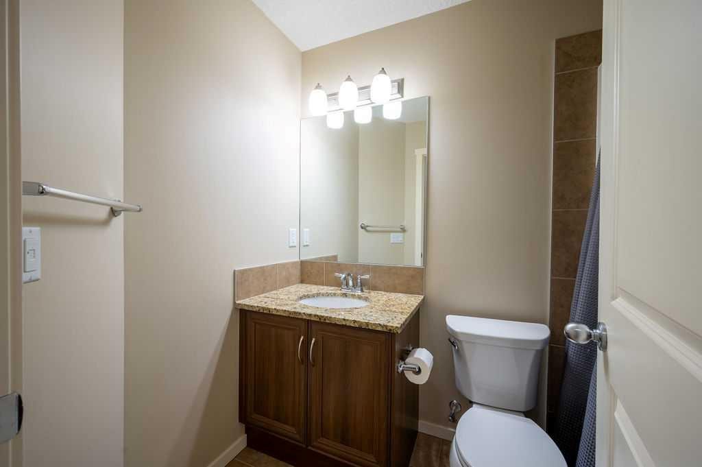 25 Marine Drive Se, Calgary, AB