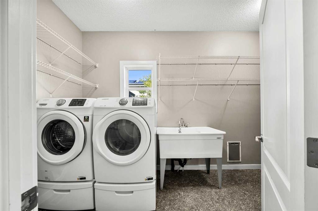 87 Brightonstone Gardens Se, Calgary, AB