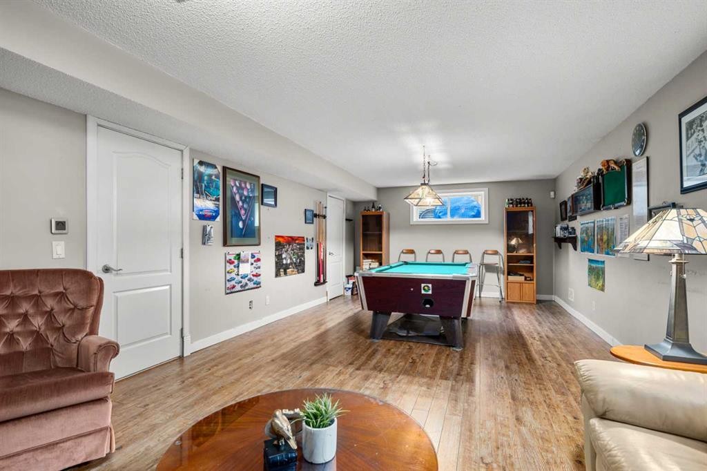 87 Brightonstone Gardens Se, Calgary, AB