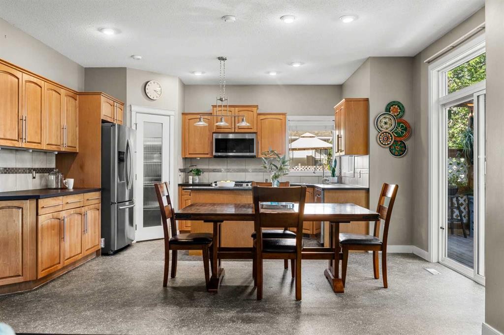87 Brightonstone Gardens Se, Calgary, AB