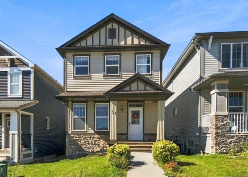 35 Heritage Rise  Cochrane, AB T4C 2R5