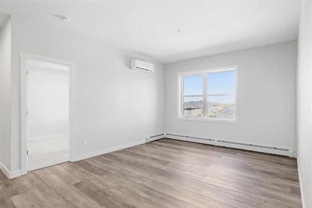 301-55 Wolf Hollow Crescent Se, Calgary, AB