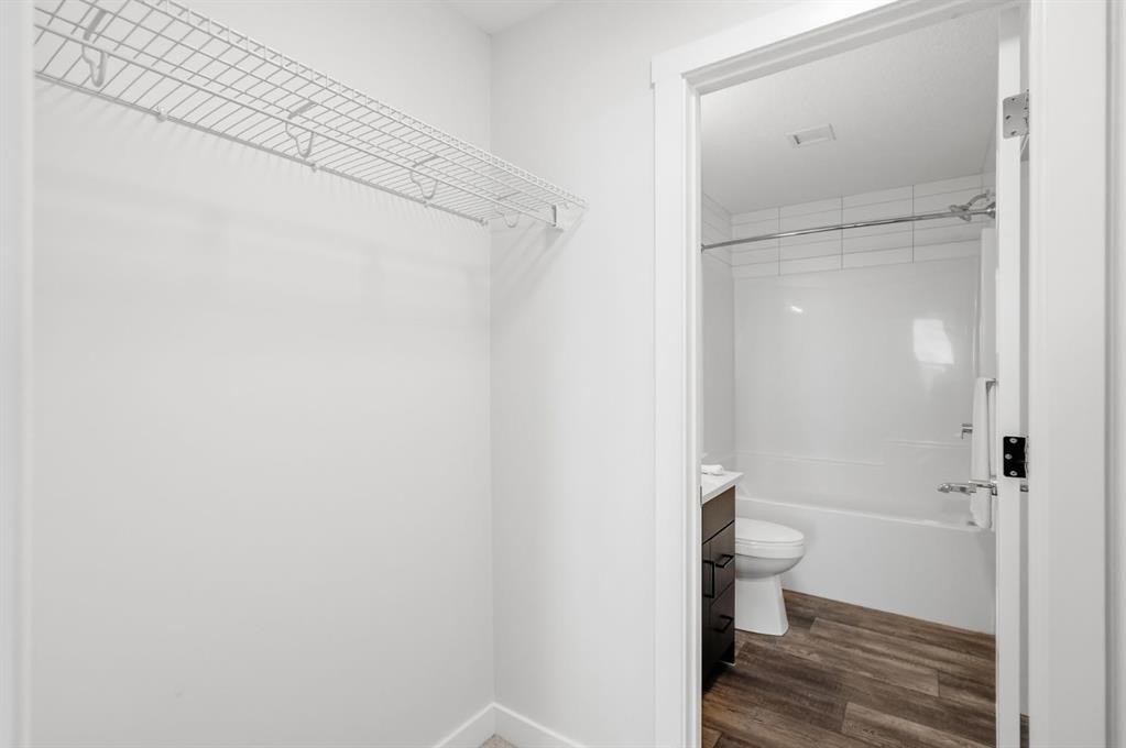 301-55 Wolf Hollow Crescent Se, Calgary, AB