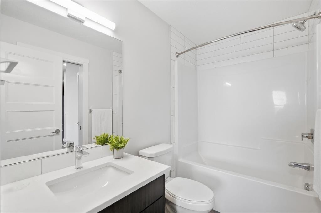 301-55 Wolf Hollow Crescent Se, Calgary, AB