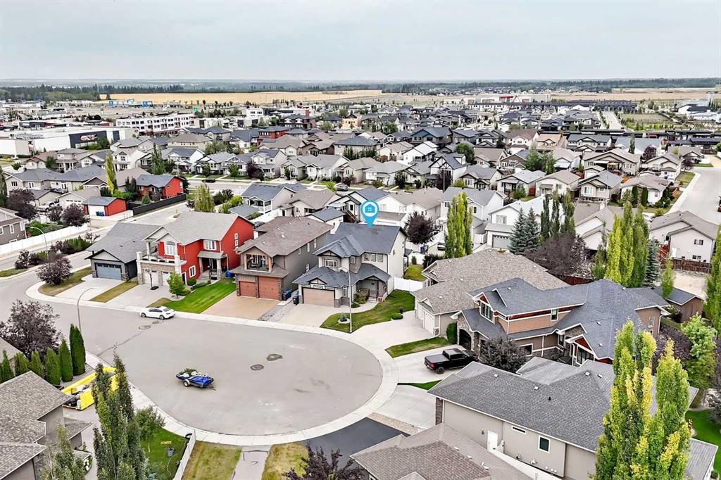15 Towers Close, Red Deer, AB
