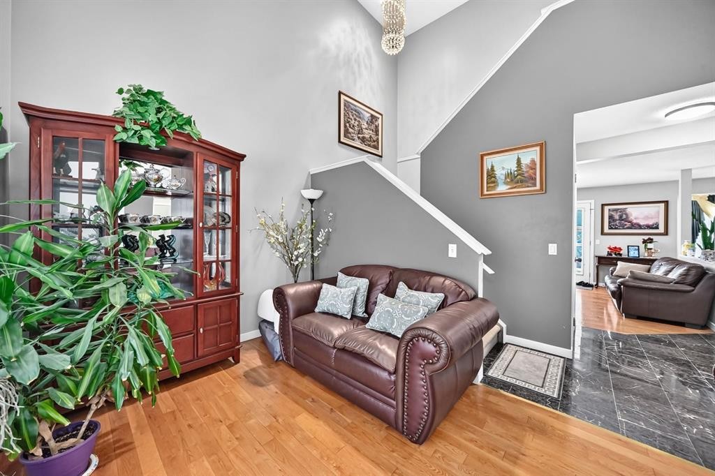 159 Erin Grove Se, Calgary, AB