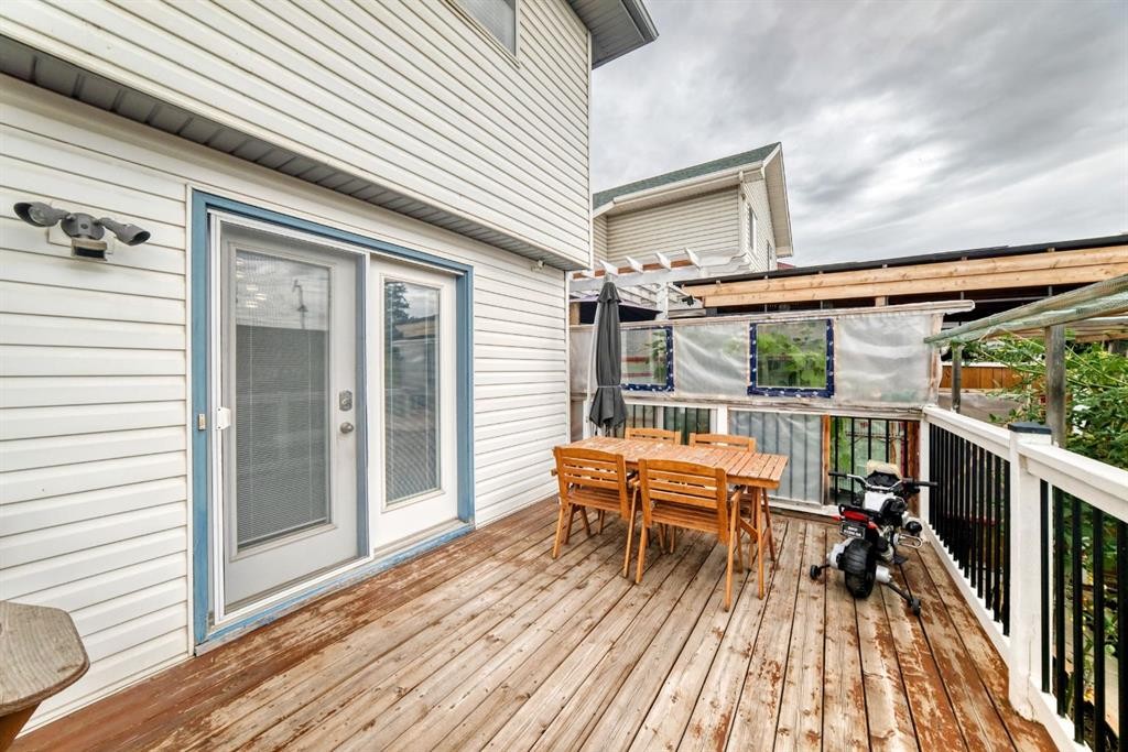 159 Erin Grove Se, Calgary, AB