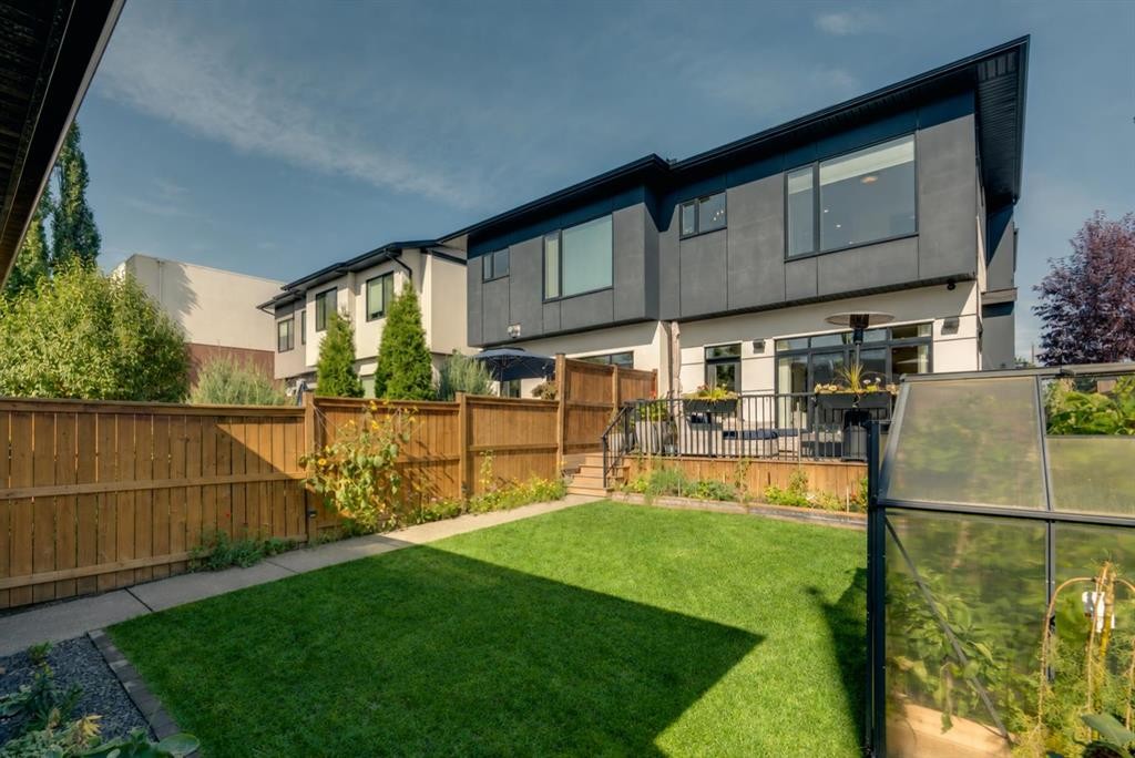 5215 4A Street Sw, Calgary, AB